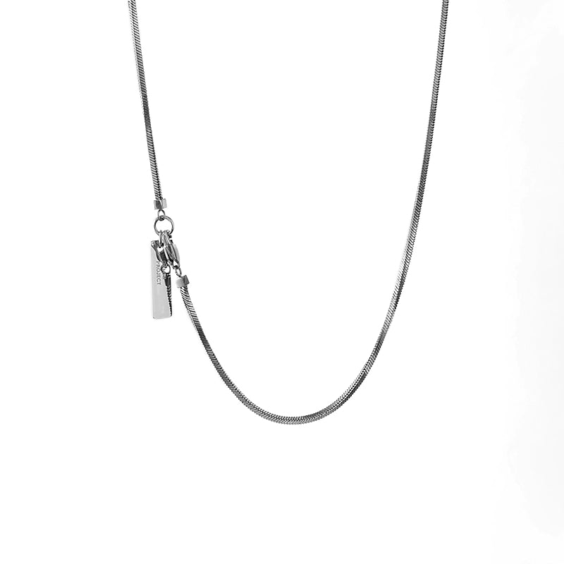 Glossy Chain Necklace
