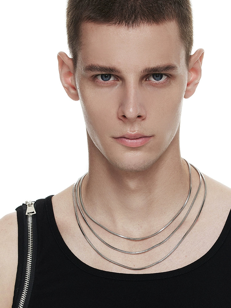 Glossy Chain Necklace